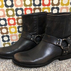 Frye Phillip Harness Short Boots Host Pick 1.1.21